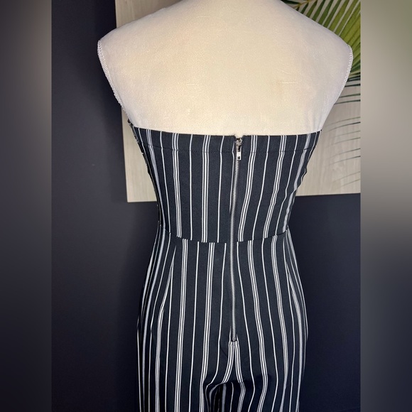 SHE + SKY Strapless Striped Jumpsuit with Cutout - Picture 4 of 6